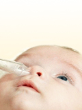 Картинка-анонс к статье Подбор капель для носа от аллергии у ребенка